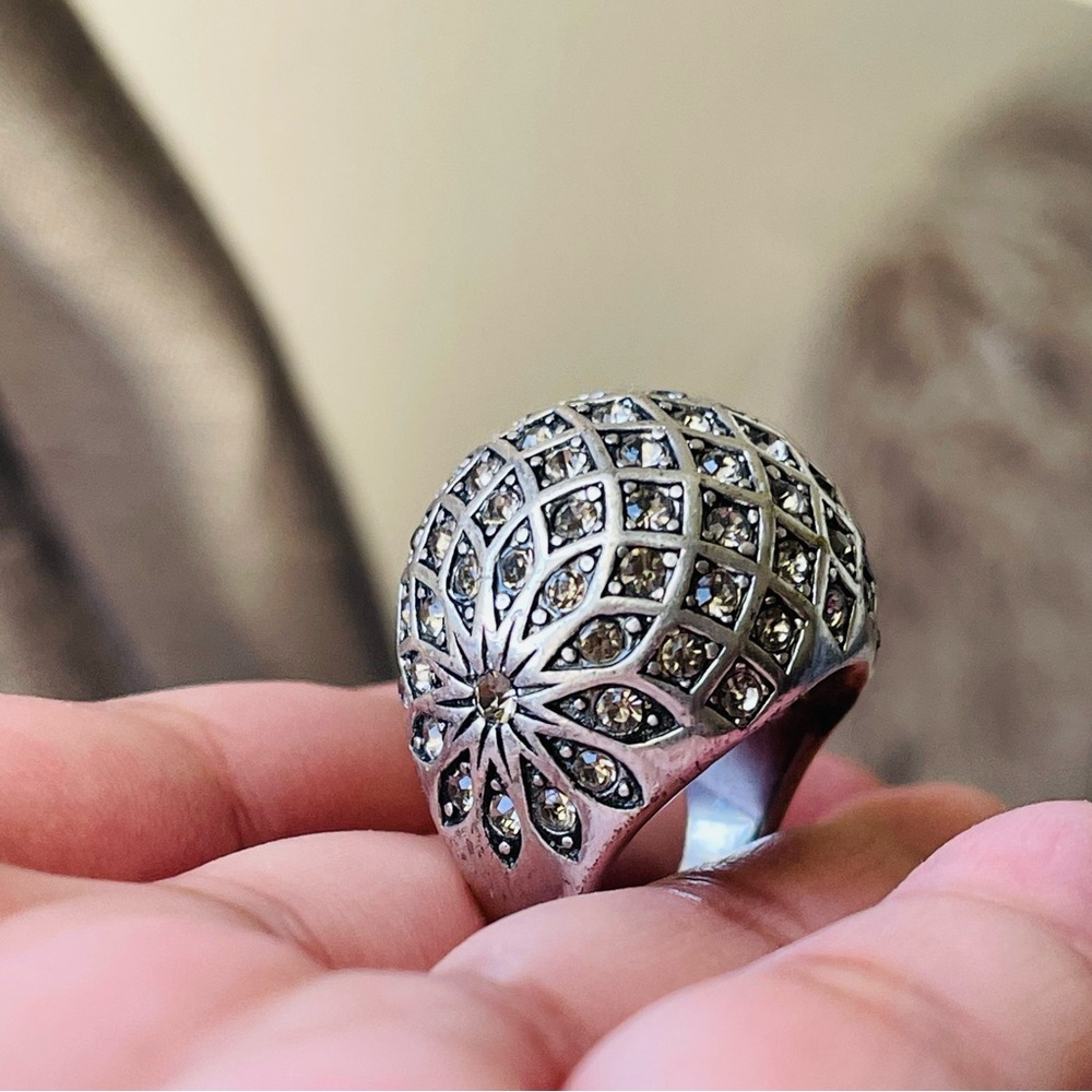 FOSSIL Crystal Dome Ring Silver Tone Size 7
